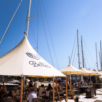 Belle's - Seating - Cafes Near Me - Newport, Rhode Island