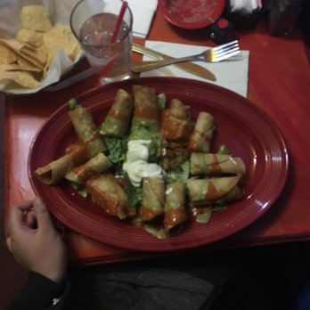 Salsa & Beer - Taquitos trio - Mexican Near Me - Van Nuys, California Salsa & Beer - Taquitos trio - Mexican Near Me - Van Nuys, California