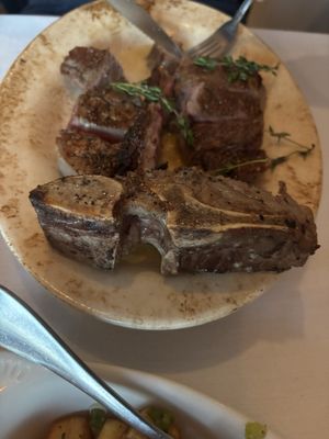 Lenny's North Seafood & Steakhouse by null