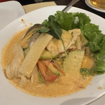 Chez Zhong - Chicken Curry - Chinese Near Me - Paris, 75