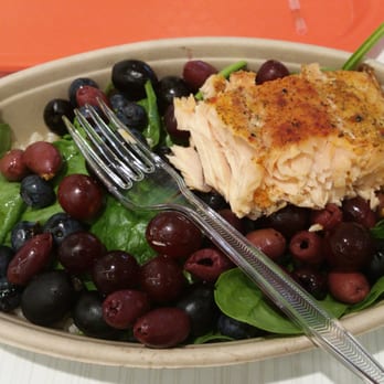 Ugrean - Awesome salad with awesome salmon - Salad Near Me - Orlando, Florida Ugrean - Awesome salad with awesome salmon - Salad Near Me - Orlando, Florida