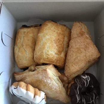 Redondough - Cafes Near Me - Redondo Beach, California Redondough - Cafes Near Me - Redondo Beach, California