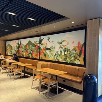 Starbucks - Interior design - Coffee & Tea Near Me - Nashville, Tennessee