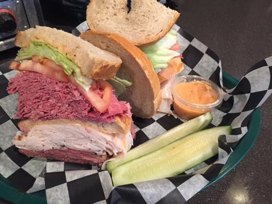 Schwartz's Delicatessen by null