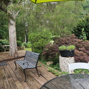 Grayhaven Winery - Wineries Near Me - Gum Spring, Virginia
