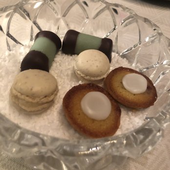 Aquavit - Dessert bites - Scandinavian Near Me - New York, New York