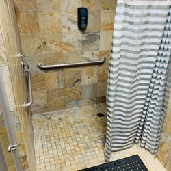 Snap Fitness - Osseo - Showers