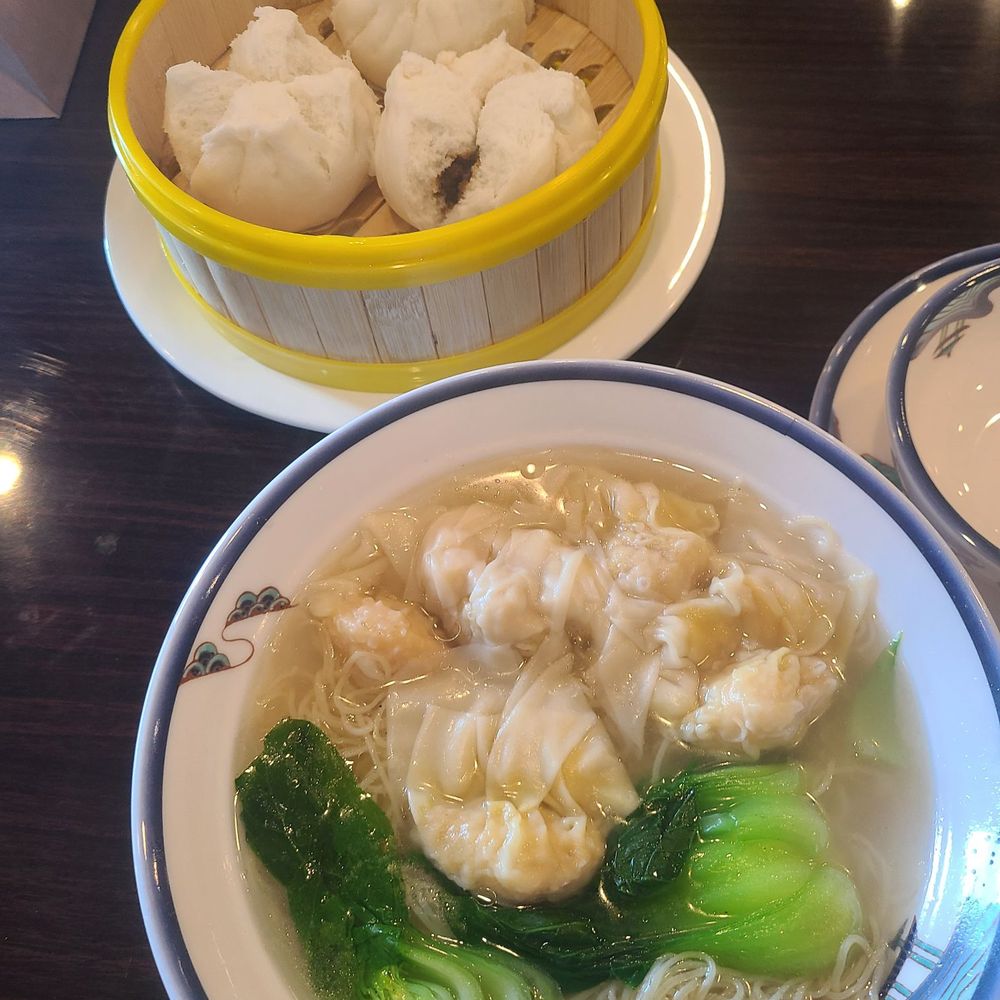 L & P Bakery Cafe - Steamed pork buns and Wonton noodle soup - Bakeries Near Me - Sandy, Utah L & P Bakery Cafe - Steamed pork buns and Wonton noodle soup - Bakeries Near Me - Sandy, Utah