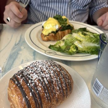 Little Frenchie - Smoked Salmon Benedict Chocolate croissant - French Near Me - Coronado, California Little Frenchie - Smoked Salmon Benedict Chocolate croissant - French Near Me - Coronado, California