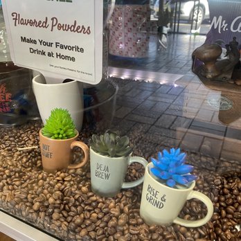 Aroma D'Italia - Coffee & Tea Near Me - Lake Elsinore, California Aroma D'Italia - Coffee & Tea Near Me - Lake Elsinore, California
