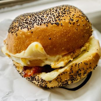 Daily Provisions - Cobble Hill - Bacon Egg & Cheese - Cafes Near Me - Brooklyn, New York