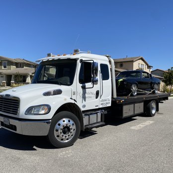 La Paloma Towing Service - Towing Near Me - Oxnard, California La Paloma Towing Service - Towing Near Me - Oxnard, California
