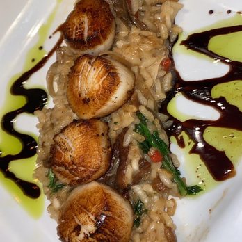 Casarecce - Diver scallops risotto - Italian Near Me - Boston, Massachusetts
