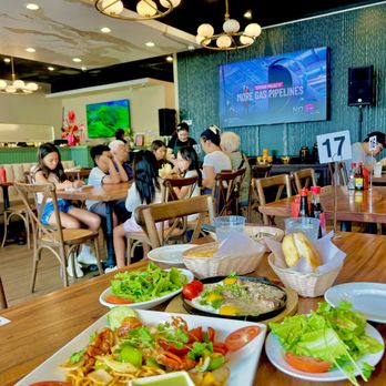 Petit Saigon Corner - Garlic Lobster Noodles & Waygu Steak with Mushroom Sauce 9/27/26 - Vietnamese Near Me - Westminster, California