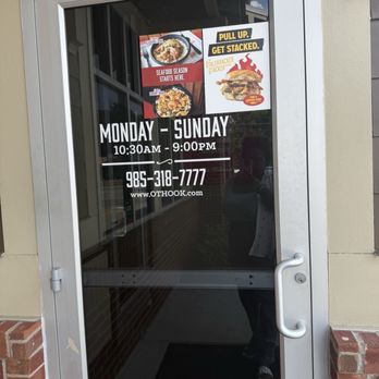 Off The Hook - Hours - Cajun/Creole Near Me - Hammond, Louisiana