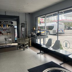 White Spot Coin Laundry & Dry Cleaning - Workspace.