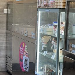 They leave the door open for ice cream to melt? They leave the door open for ice cream to melt?