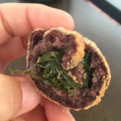 Food Truck Mosteirinho - Inside of a Feijoada Dumpling (3 per order).