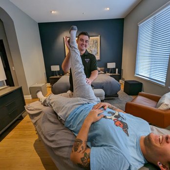Body Fluent Massage - Did you know that tight hamstrings are one of the strongest indicators of risk for lower back injuries? Stretching them is essential! - Massage Therapy Near Me Body Fluent Massage - Did you know that tight hamstrings are one of the strongest indicators of risk for lower back injuries? Stretching them is essential! - Massage Therapy Near Me