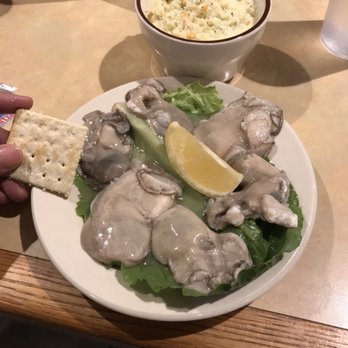 Harbor Inn Seafood - Seafood Near Me - Lynchburg, Virginia