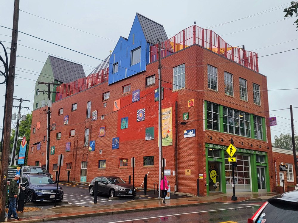 Social spots from Shenandoah Valley Discovery Museum