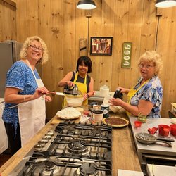 Smoky Mountain School of Cooking & Appalachian Store - Learn how to make a pie from scratch!
