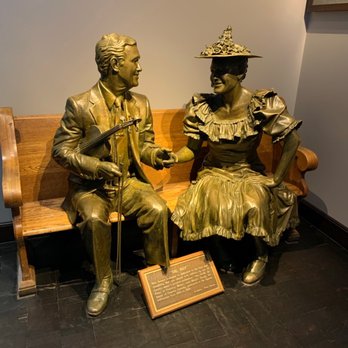 Ryman Auditorium - Music Venues Near Me - Nashville, Tennessee