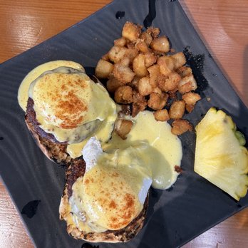 Beastside Kitchen - Crab cake Benedict - Seafood Near Me - Honolulu, Hawaii Beastside Kitchen - Crab cake Benedict - Seafood Near Me - Honolulu, Hawaii
