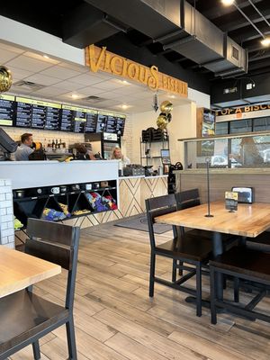 Vicious Biscuit by null