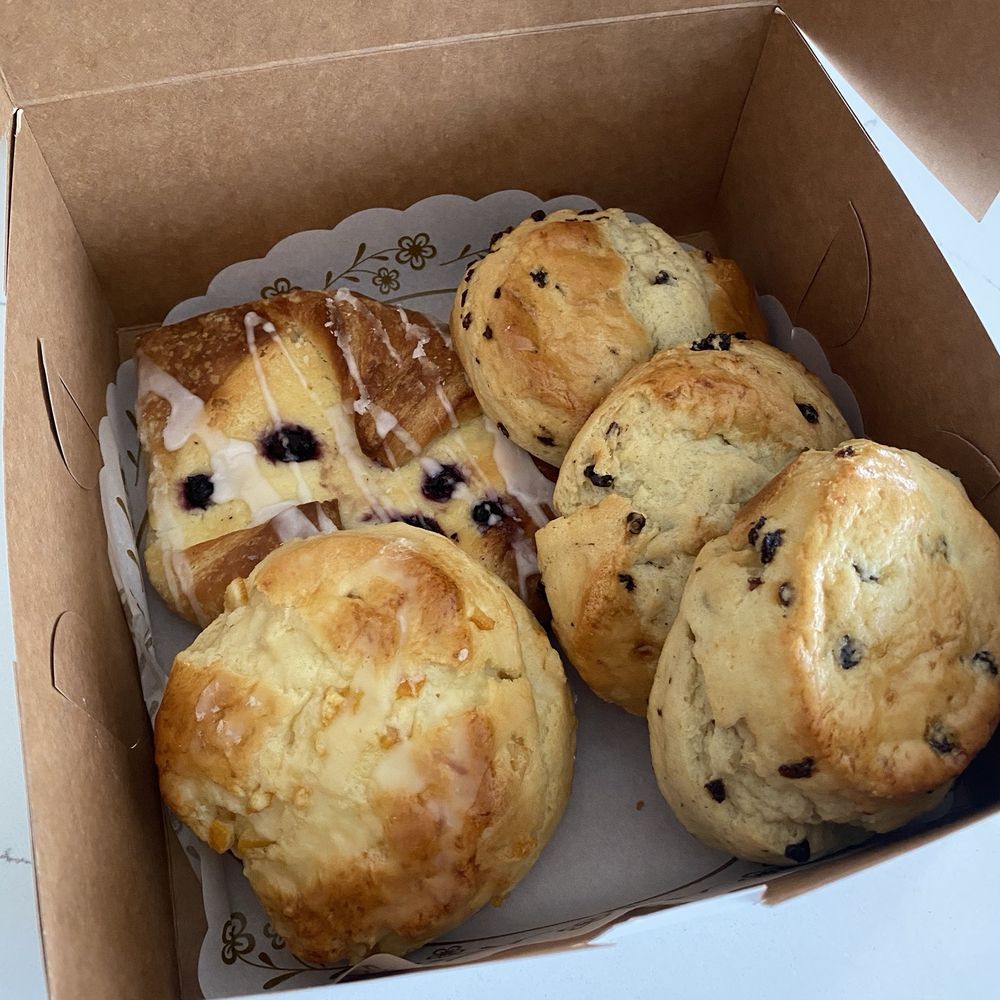 Some Crust Bakery - Scones - Bakeries Near Me - Claremont, California Some Crust Bakery - Scones - Bakeries Near Me - Claremont, California