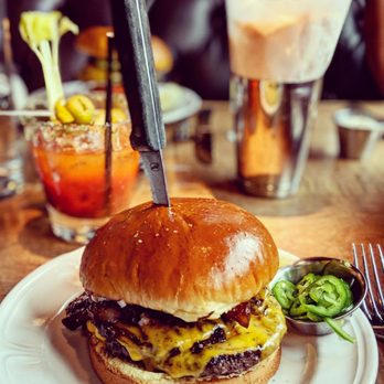 Au Cheval - Bars Near Me - Chicago, Illinois