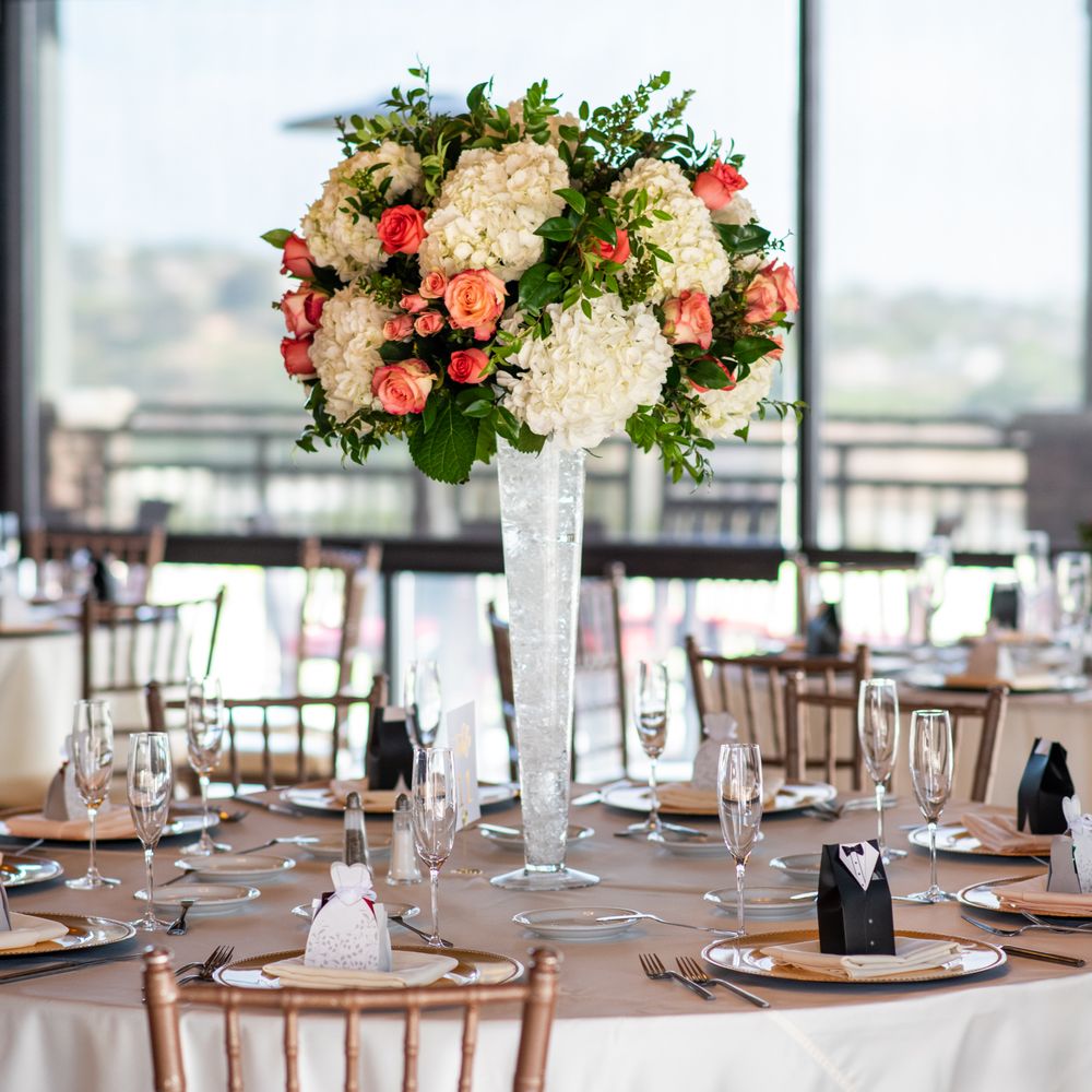 Barliz Flowers - Florists Near Me - Chula Vista, California
