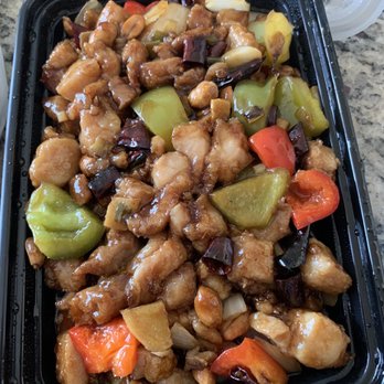 Chongqing House - Kung pao chicken - Szechuan Near Me - Plano, Texas