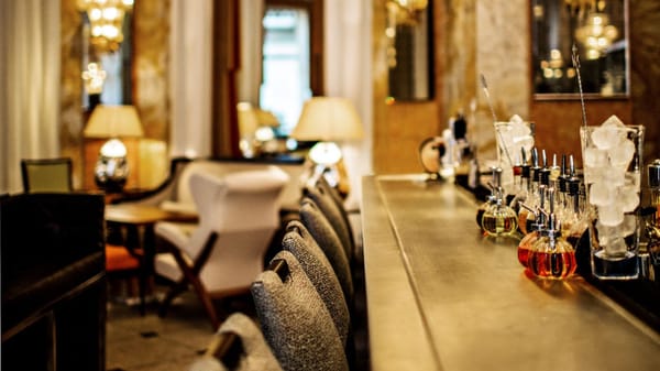 Prince de Galles, a Luxury Collection Hotel, Paris by null