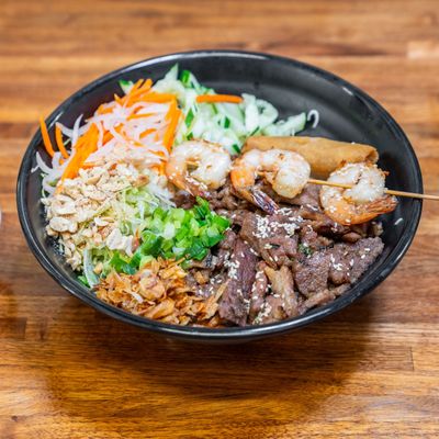 XinhXinh Vietnamese Bistro by null
