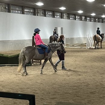 Baskin Farm - Practice time - Horseback Riding Near Me - Glencoe, Missouri