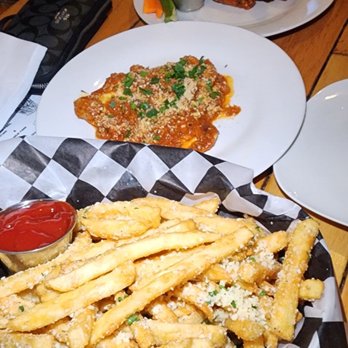 Carmine's - Bar Bites - Italian Near Me - East Hartford, Connecticut Carmine's - Bar Bites - Italian Near Me - East Hartford, Connecticut