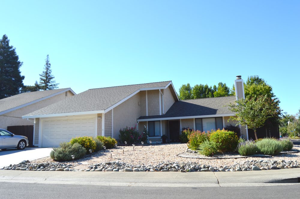 Slide of Cal-Vintage Roofing