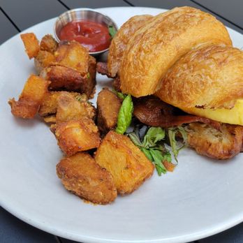 Somerset - Croissant breakfast sandwich - American Near Me - Chicago, Illinois Somerset - Croissant breakfast sandwich - American Near Me - Chicago, Illinois