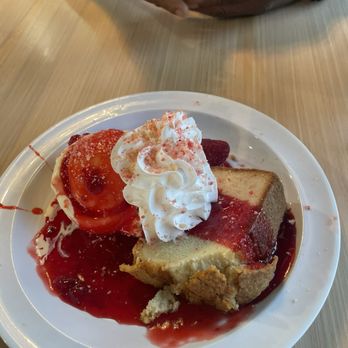 The Crazy Mason - Strawberry Shortcake - Desserts Near Me - Myrtle Beach, South Carolina The Crazy Mason - Strawberry Shortcake - Desserts Near Me - Myrtle Beach, South Carolina