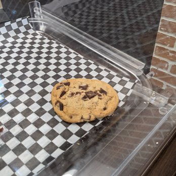 Grandma Loves You - The cookies must be good! Only the chocolate chunk cookie was left. - Sandwiches Near Me - Toronto, Ontario Grandma Loves You - The cookies must be good! Only the chocolate chunk cookie was left. - Sandwiches Near Me - Toronto, Ontario
