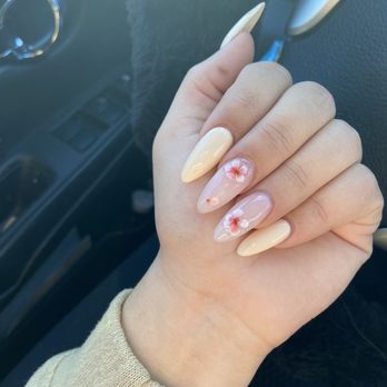 Crystal Nails & Spa - Nail Salons Near Me - Murrieta, California