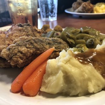 Golden Corral Buffet & Grill - Fried chicken , mashed potatoes, baby  Brussels sprouts, green beans - Southern Near Me - Stockbridge, Georgia