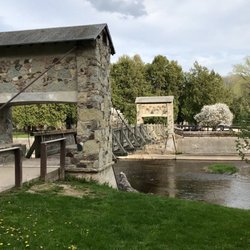 Pamperin Park - Footbridge