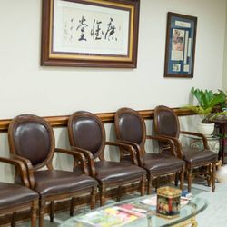 Ly Natural Health - Waiting room