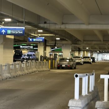 Enterprise Rent-A-Car - Garage - Car Rental Near Me - Chicago, Illinois Enterprise Rent-A-Car - Garage - Car Rental Near Me - Chicago, Illinois
