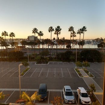 Hampton Inn - Sunset view - Hotels Near Me - San Diego, California