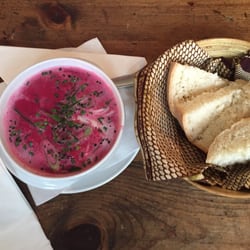 Wratschko - Warm beet soup with home made bread.