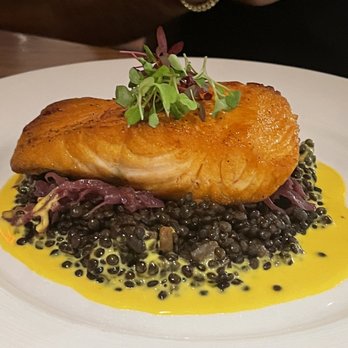 Atrio Wine Bar & Restaurant - Catskill 's Smoked Salmon with Couscous - Wine Bars Near Me - New York, New York