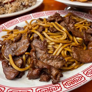 Ding How Chinese Restaurant - The Beef Lo Mein ( No veggies ) - Chinese Near Me - San Antonio, Texas